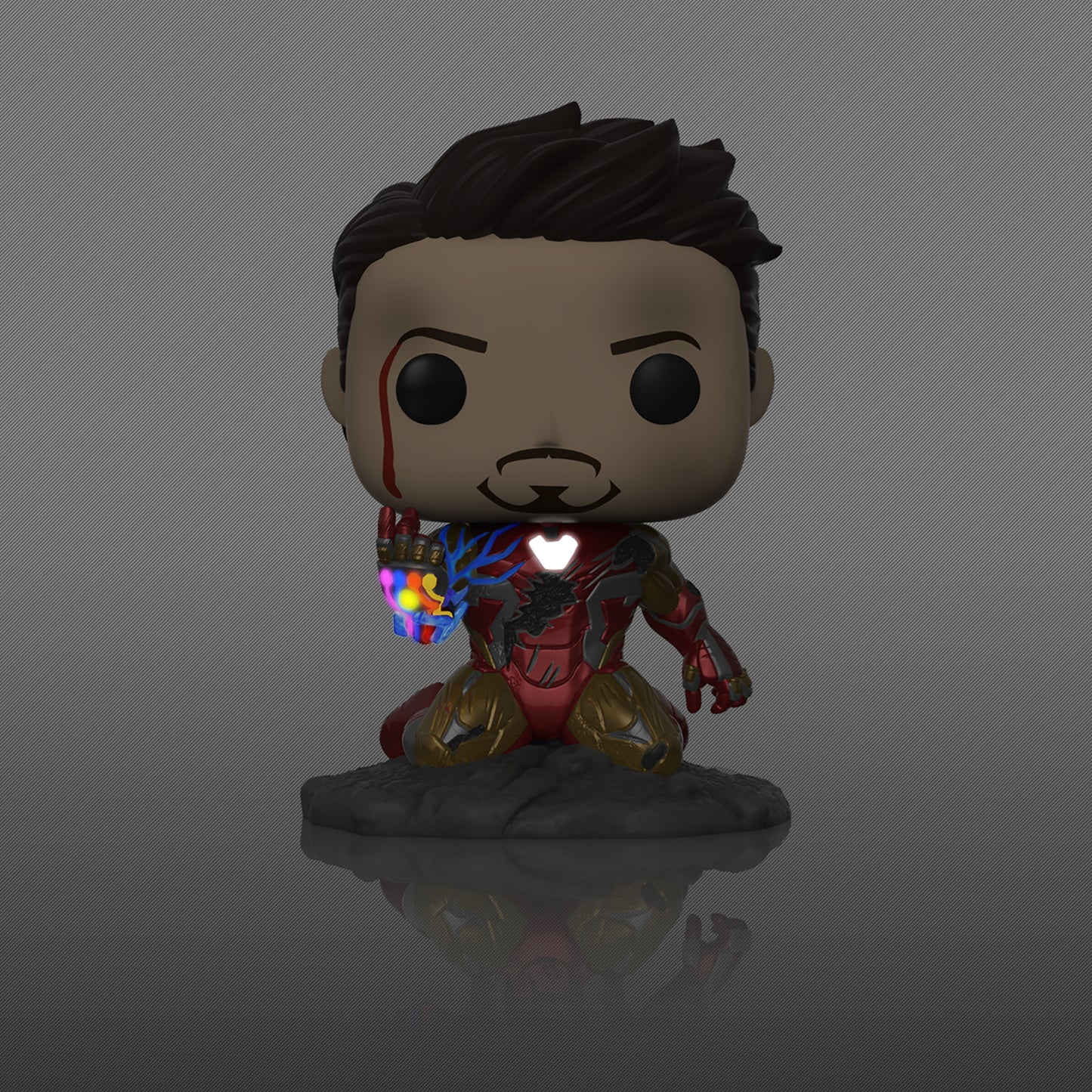 POP AVENGERS ENDGAME I AM IRON MAN PX Glow in the Dark DLX VINYL FIGURE