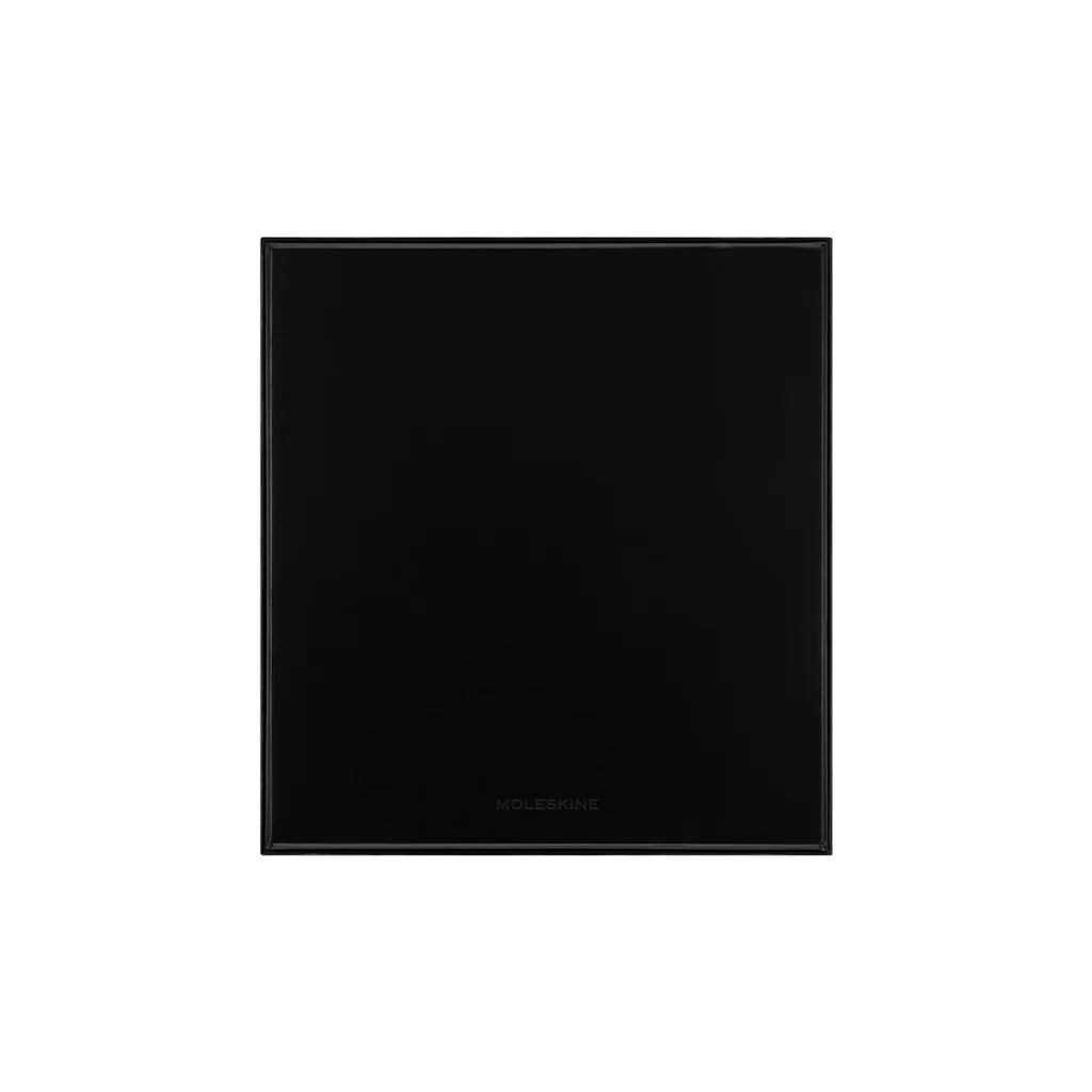 Black rectangular object with 'HUELPA' branding on a white background