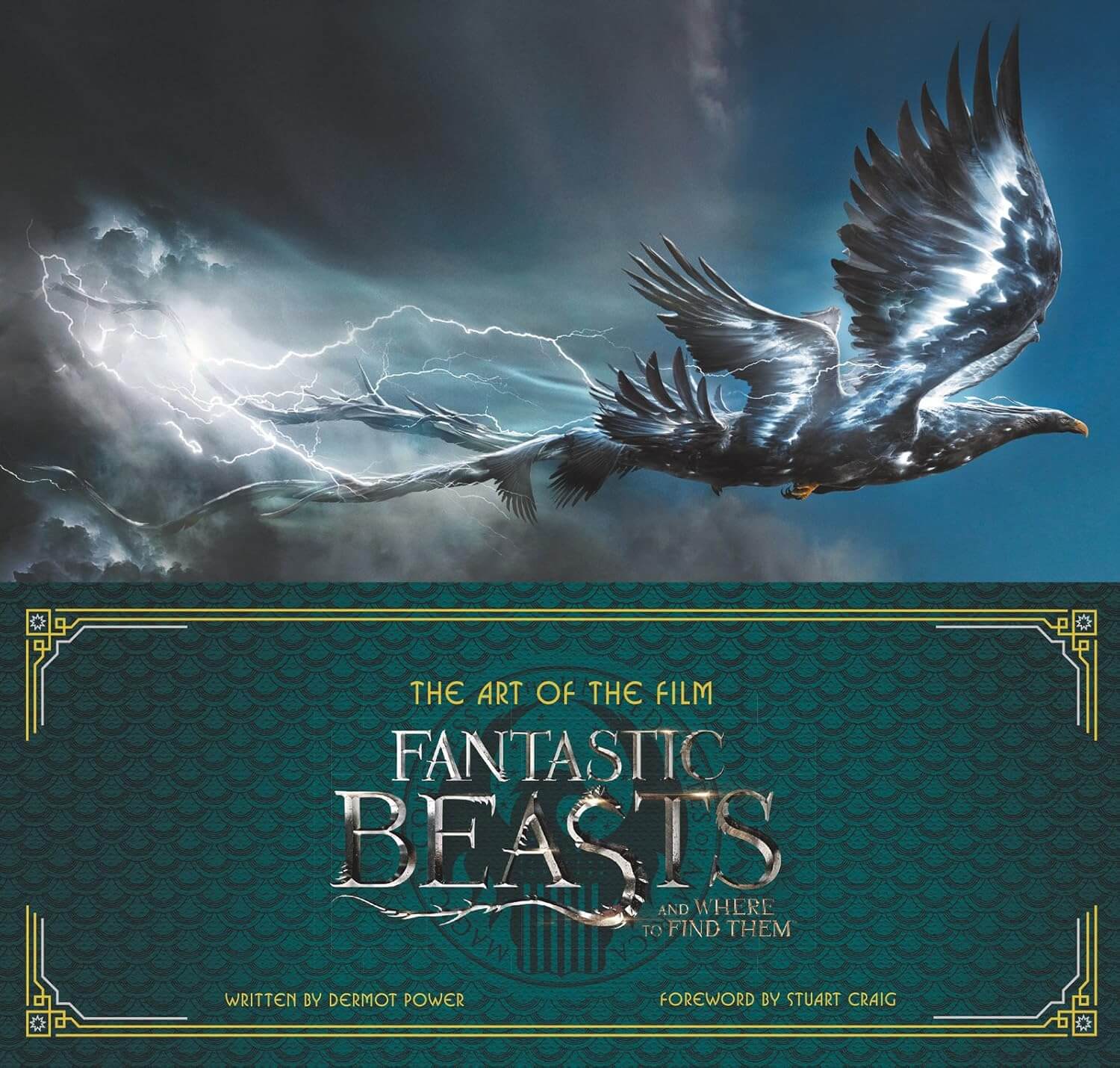 Book cover of 'The Art of the Film Fantastic Beasts and Where to Find Them' with a dragon and eagle illustration.