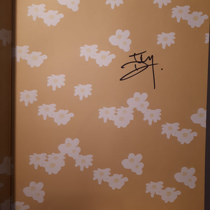 Terry Dodson Bombshells 2 Sketch Book. SIGNED Hardcover
